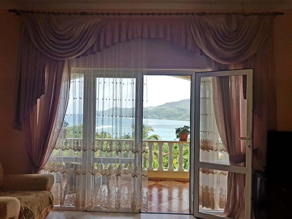 View (from property/room), Bedroom, Sea view