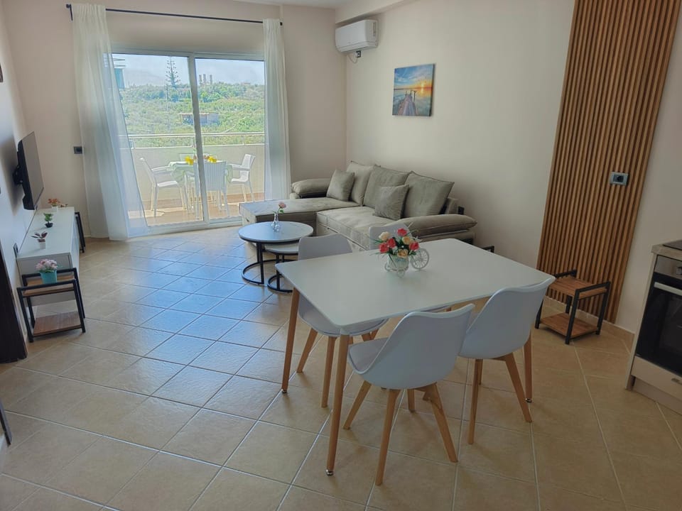 Blue Eyes Apartments Apartment in Sarandë