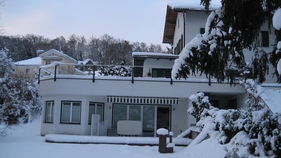 Property building, Winter