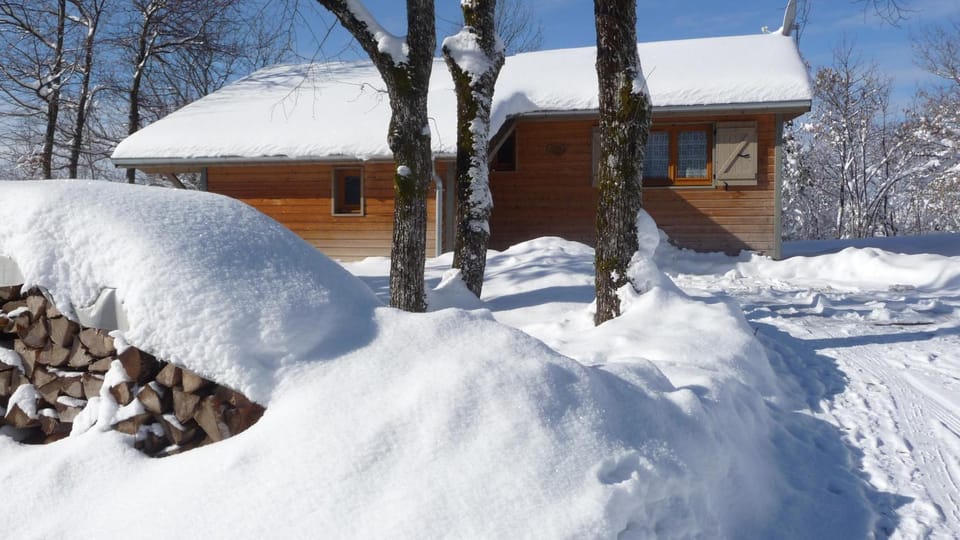 Facade/entrance, Winter
