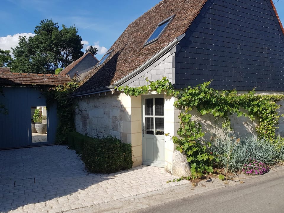 Le Clos Falaw Bed and Breakfast in Centre-Val de Loire