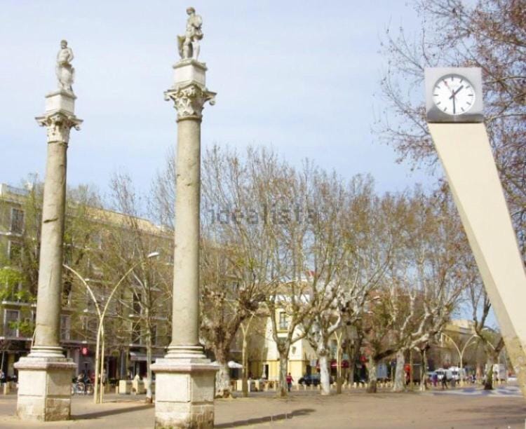 ESTUDIOS EN ALAMEDA DE HERCULES SEVILLa Apartment in Seville