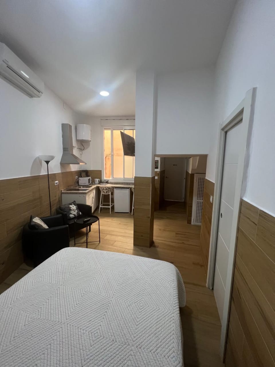ESTUDIOS EN ALAMEDA DE HERCULES SEVILLa Apartment in Seville