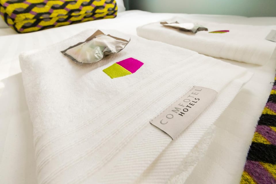 Comfotel PRPL Bed and Breakfast in London