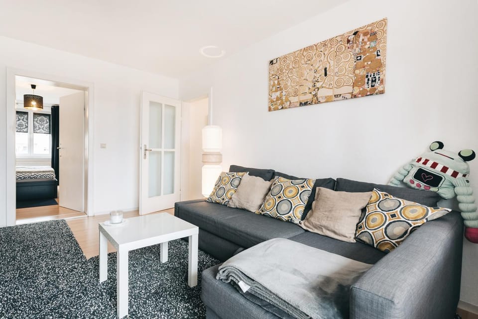 Schlummi gemütliche zentrale & saubere Wohnung Apartment in Dresden