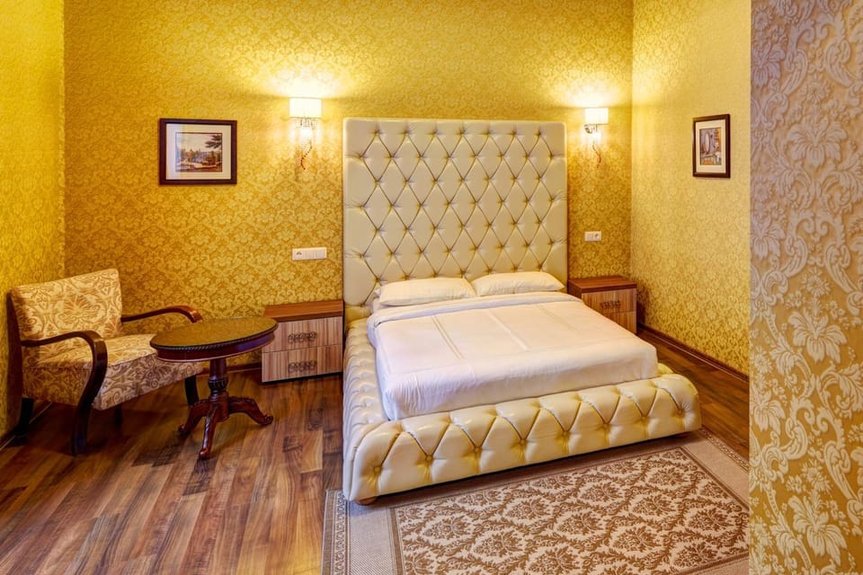 Bed, Decorative detail, Bedroom
