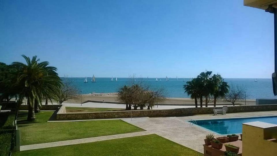Beach, Area and facilities