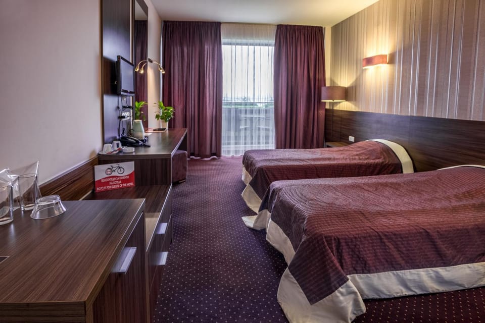 Family Hotel - Restaurant Ring Hotel in Bulgaria