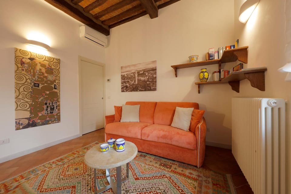 Siena UpTown - Sabrina's Lovely Apartment Apartment in Siena