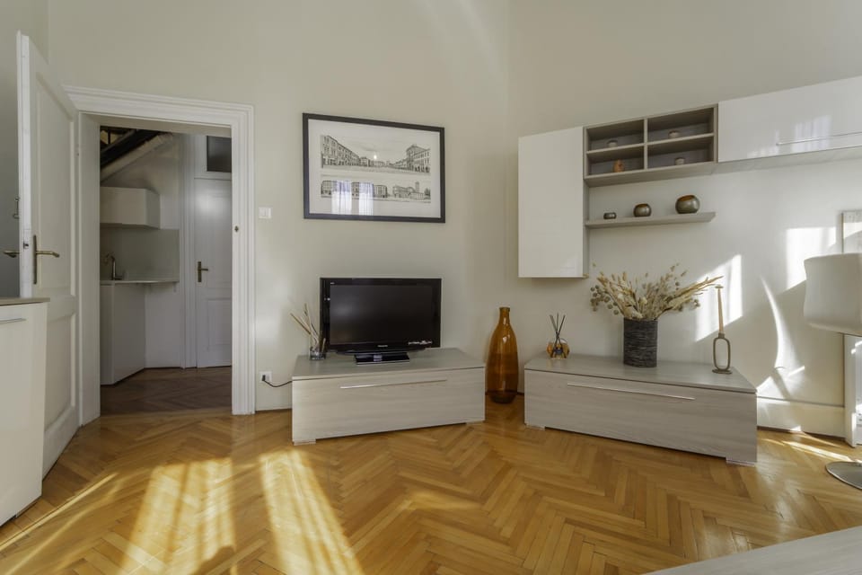 TONIOLO VENICE ROOMS House in Venice