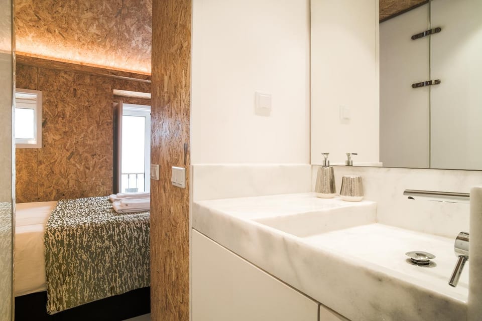 Friendly Border City Design Apartments Apartment in Lisbon