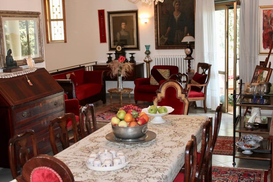 Coffee/tea facilities, Balcony/Terrace, Living room, Seating area, Dining area, Garden view