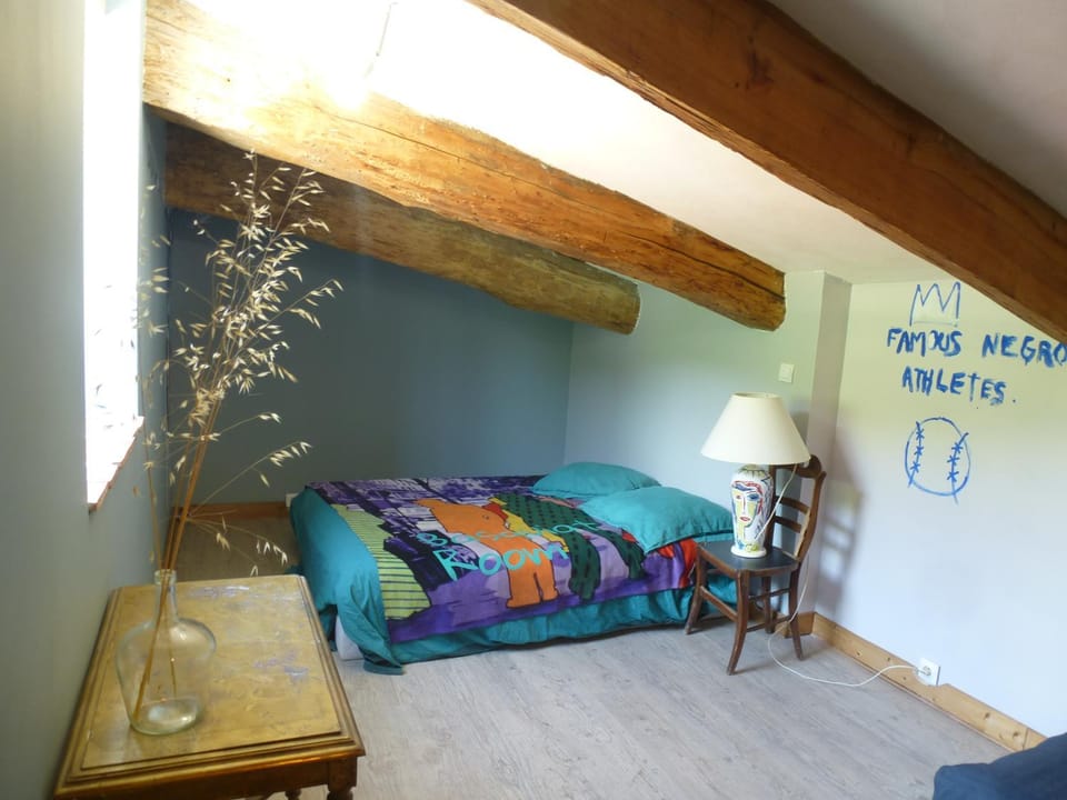 Bed, Bedroom