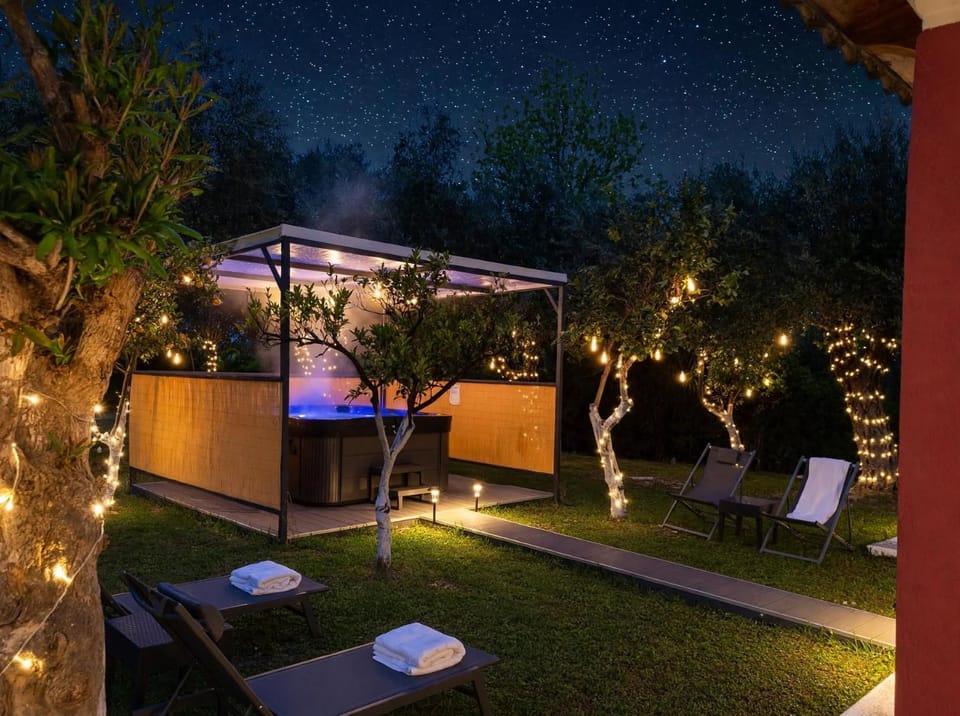 EMA Spa The Red house House in Peloponnese, Western Greece and the Ionian