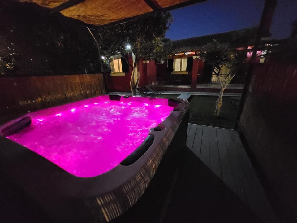 EMA Spa The Red house House in Peloponnese, Western Greece and the Ionian