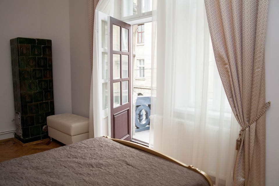 Balcony/Terrace, Bedroom