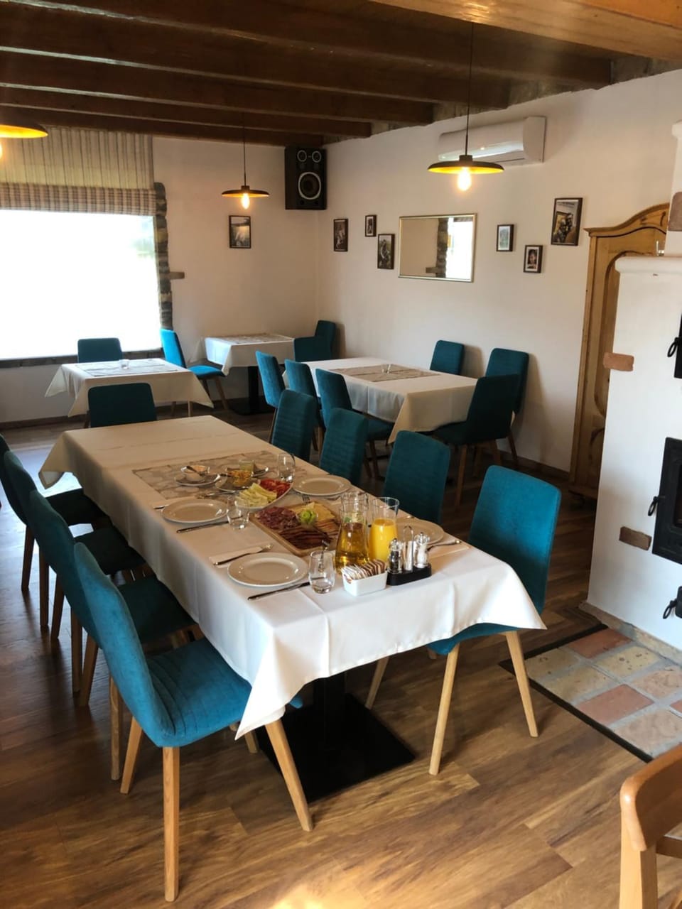 Restaurant/places to eat, Dining area, Internal: Not applicable to any particular room
