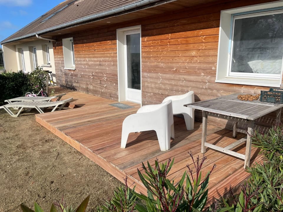 Patio, Garden, sunbed