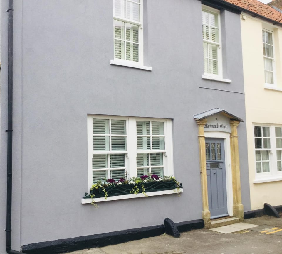 Boutique cottage central Wells House in Mendip District