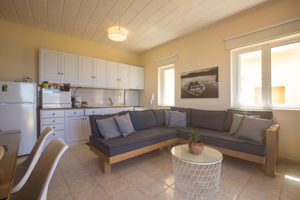 Golden Sun Apartments Apartment in Crete