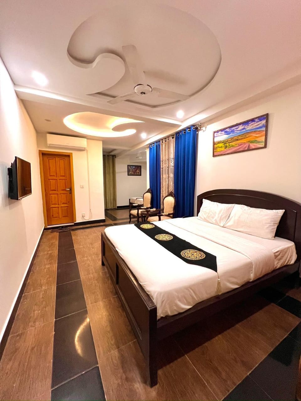 AAKAS Hotel & Restaurant Hotel in Pakistan