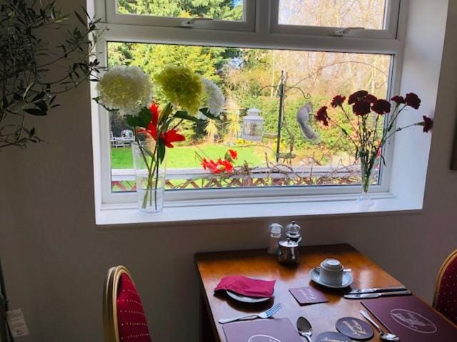 Garden view, Breakfast