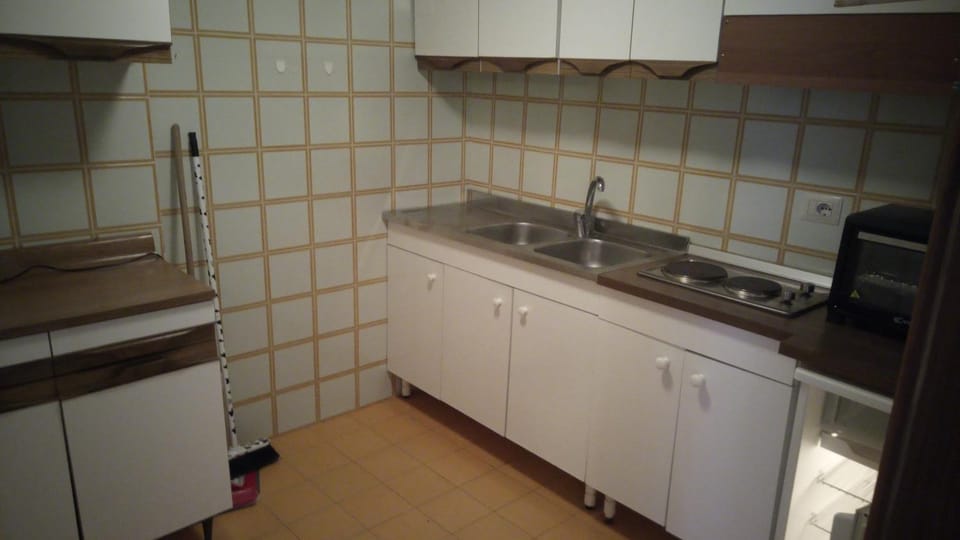 Communal kitchen