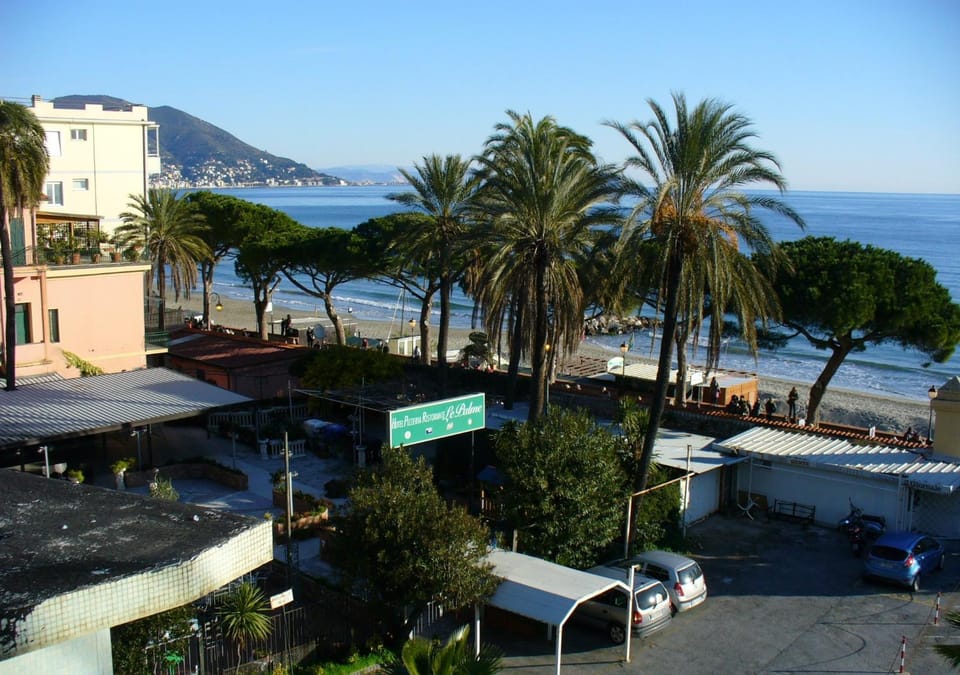 Affittacamere Montecarlo Bed and Breakfast in Laigueglia