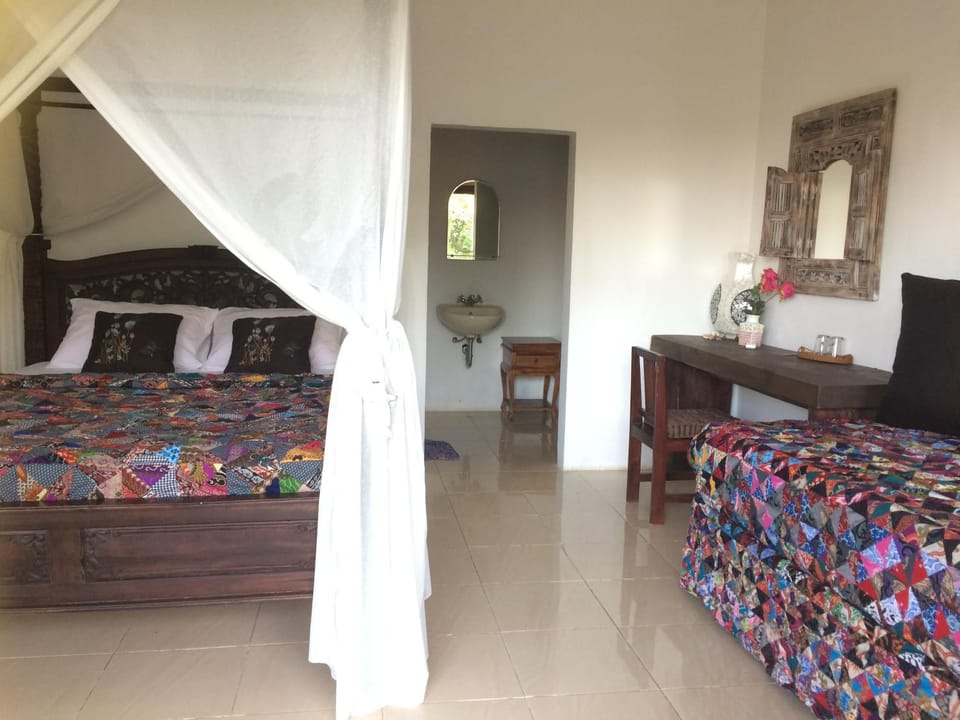 Bali Segara Lestari Oceanfront Villas Bed and Breakfast in Bali