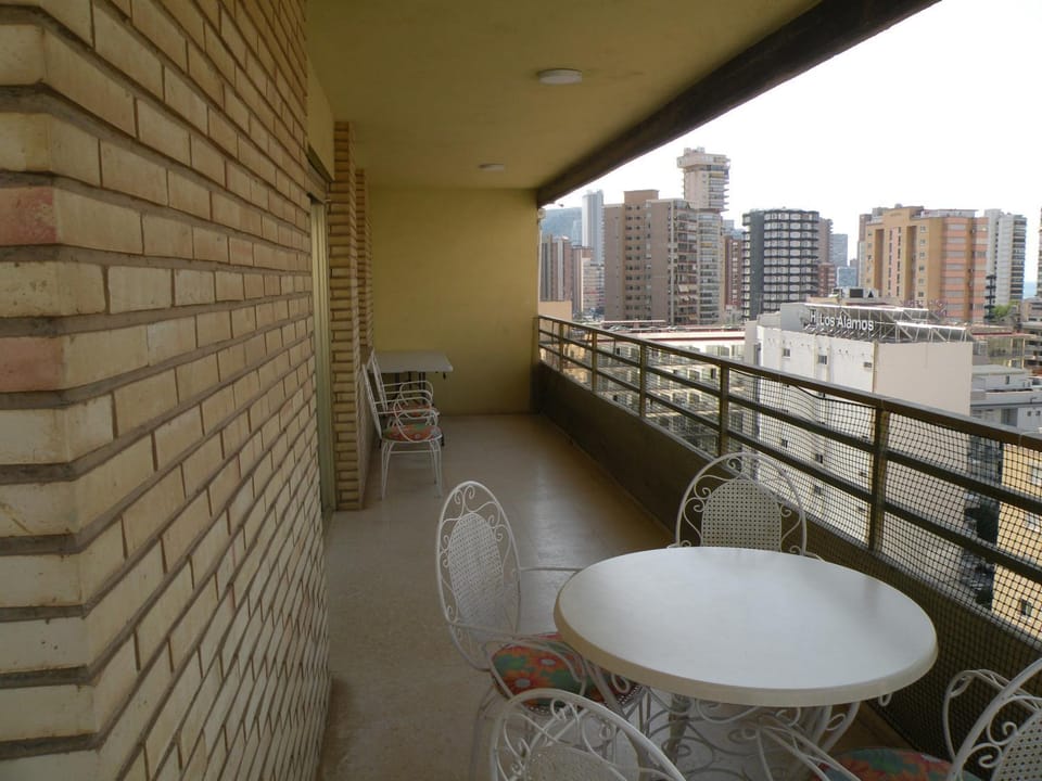 Balcony/Terrace, City view, Street view