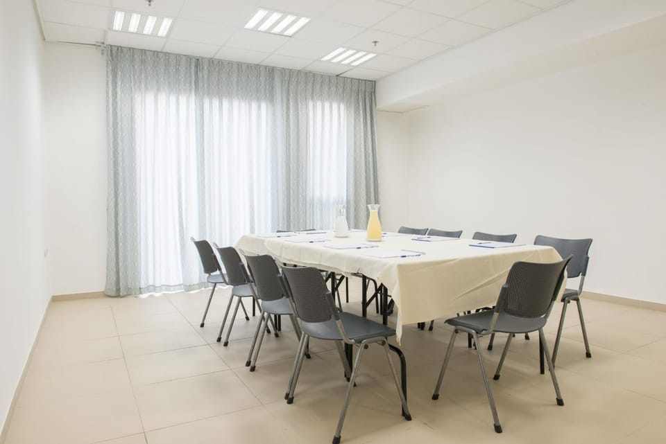 Business facilities, Meeting/conference room