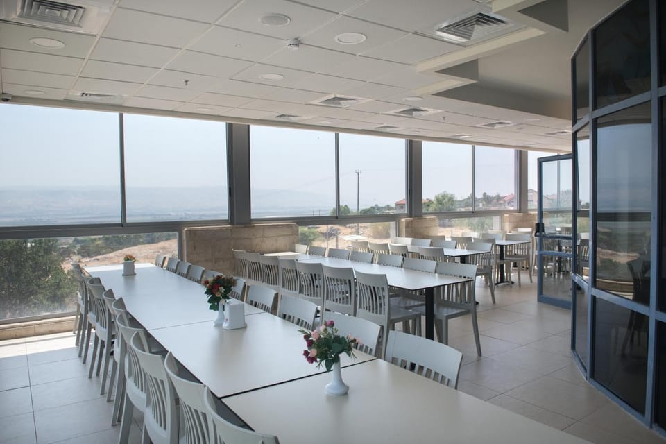 Restaurant/places to eat, View (from property/room), Breakfast
