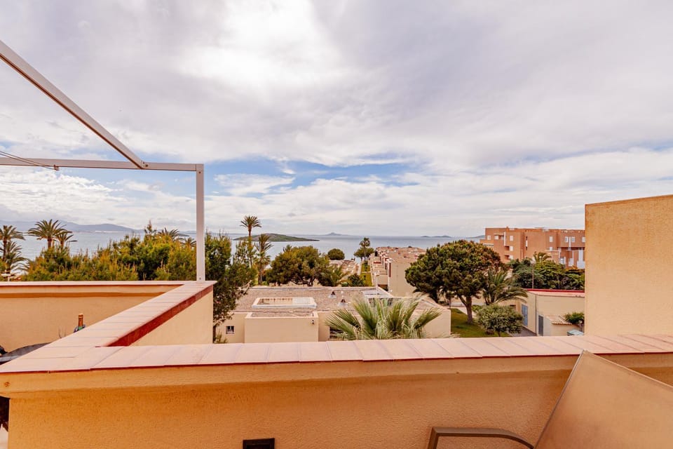 Balcony/Terrace, Garden view, Sea view