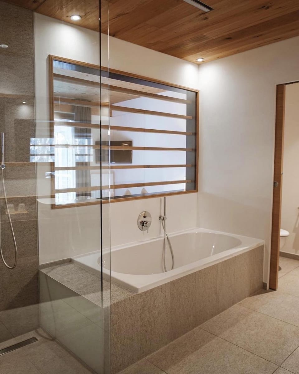 Shower, Bath