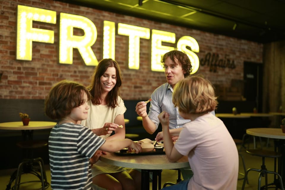 Restaurant/places to eat, Meals, Family