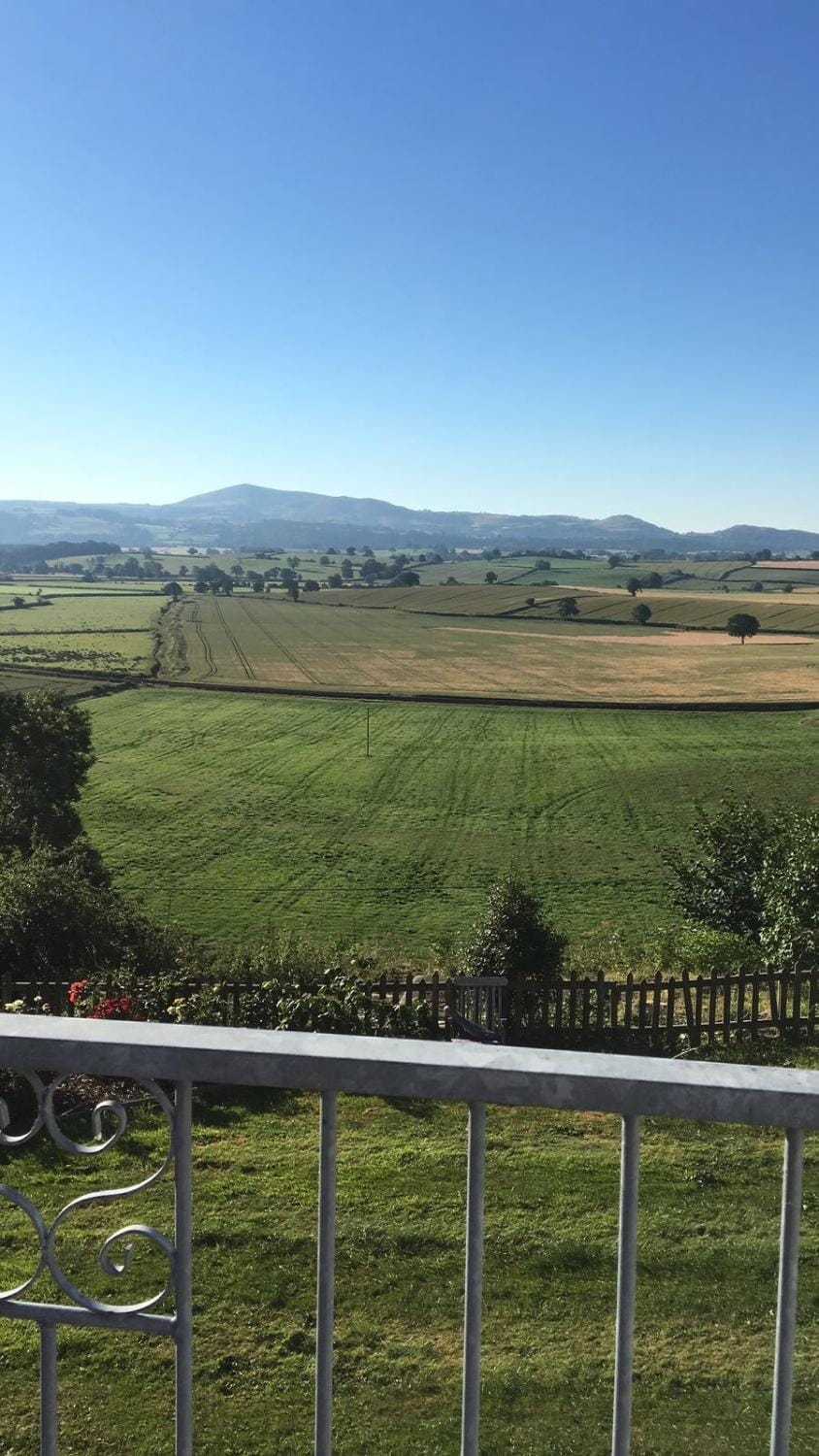 Balcony/Terrace, Garden view, Mountain view