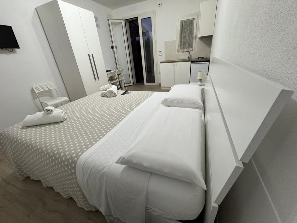 Agriturismo Masseria Pallanzano CON PISCINA Farm Stay in Apulia