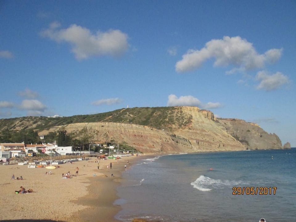 Restaurant/places to eat, Natural landscape, Beach, Supermarket/grocery shop