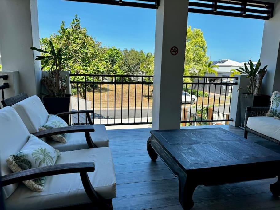 Luxury marina view Apartment cairns Apartment in Cairns