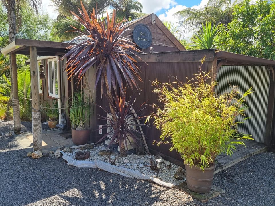 Property building, Garden