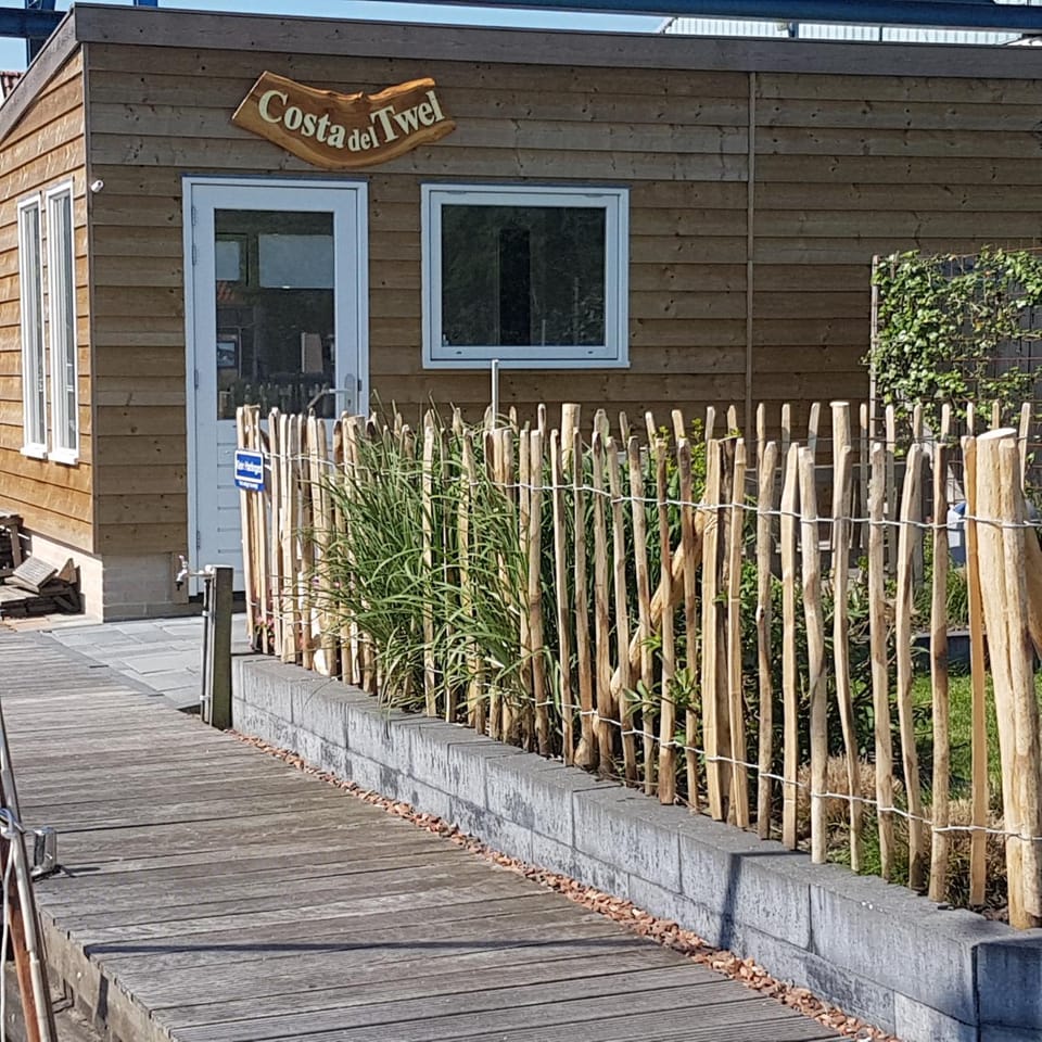 Costa del Twel Chalet in Friesland, Netherlands