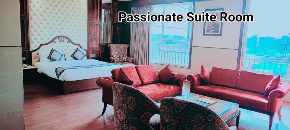 Bed, Living room, Seating area