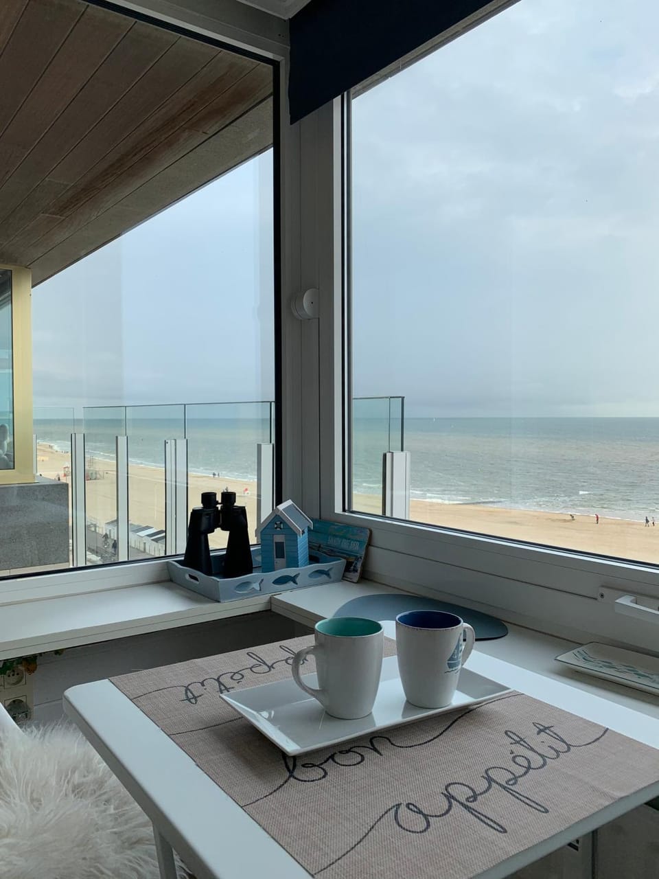 Santiago seaview Apartment in Ostend