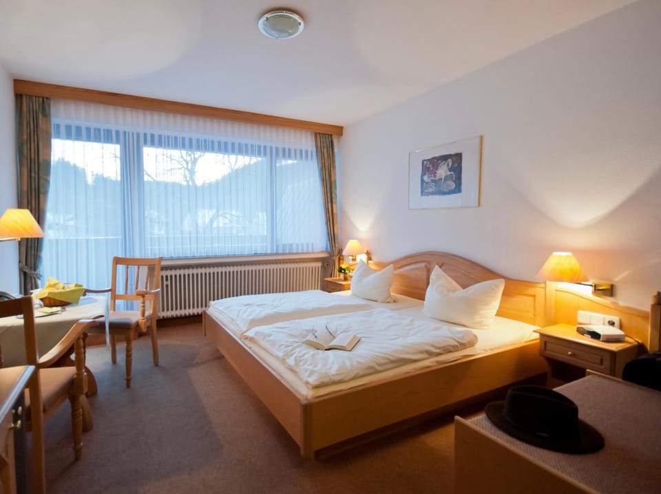 Hotel Landhaus Klöckener Hotel in Sundern