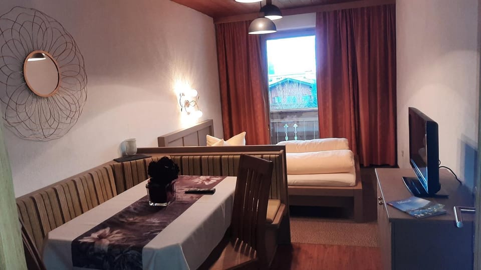 Ferienhof Kampfl Bed and Breakfast in Tyrol