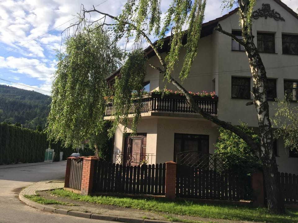 Za Rabą Apartment in Lesser Poland Voivodeship
