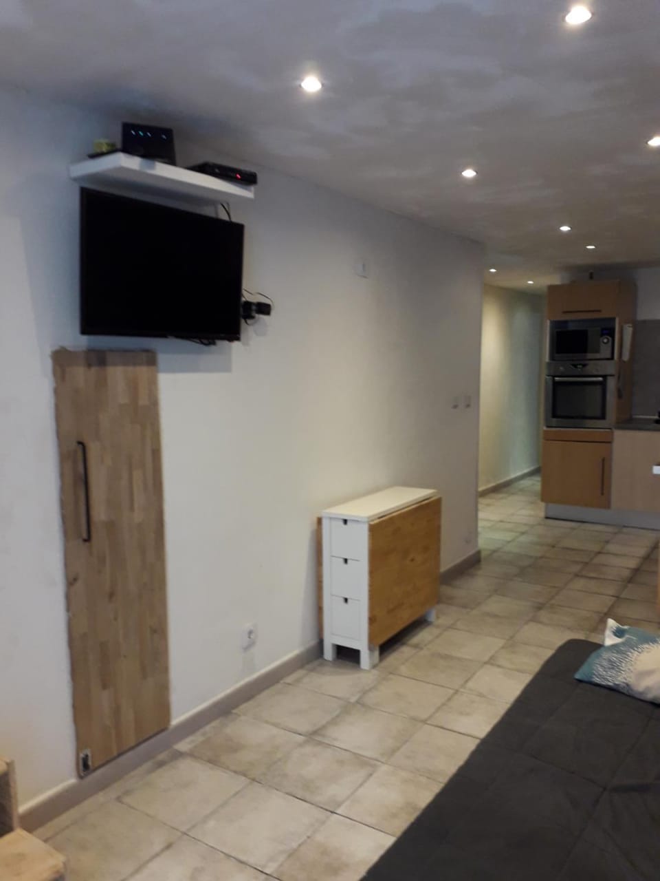 TV and multimedia, Living room, Seating area