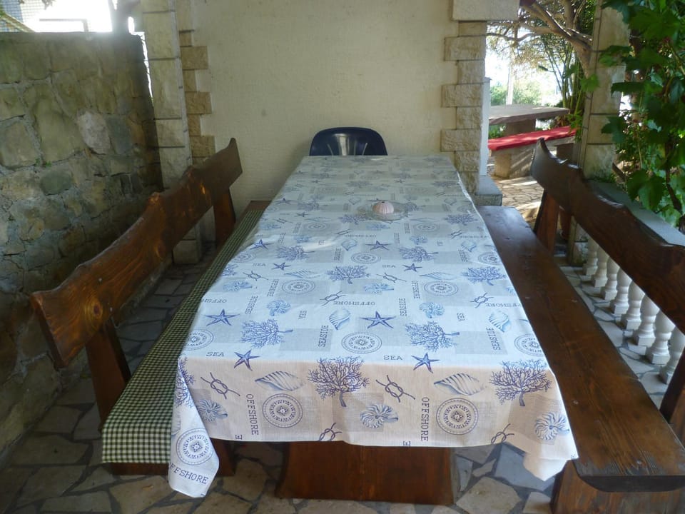 BBQ facilities, Garden
