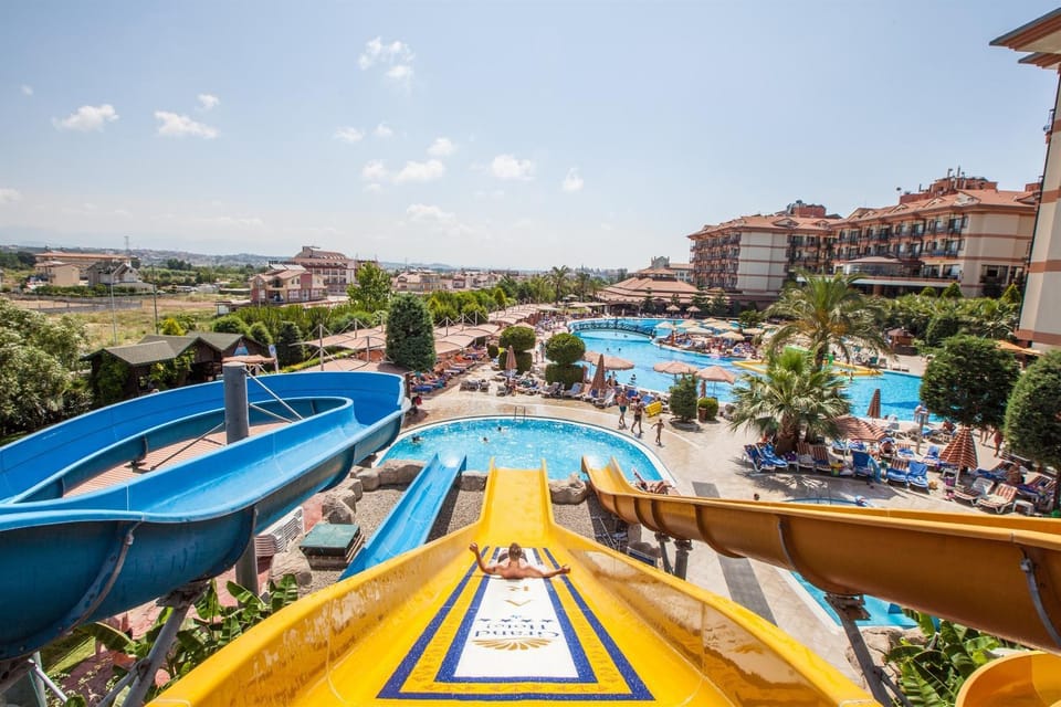 Day, People, Bird's eye view, Summer, Children play ground, Aqua park, Pool view, Family