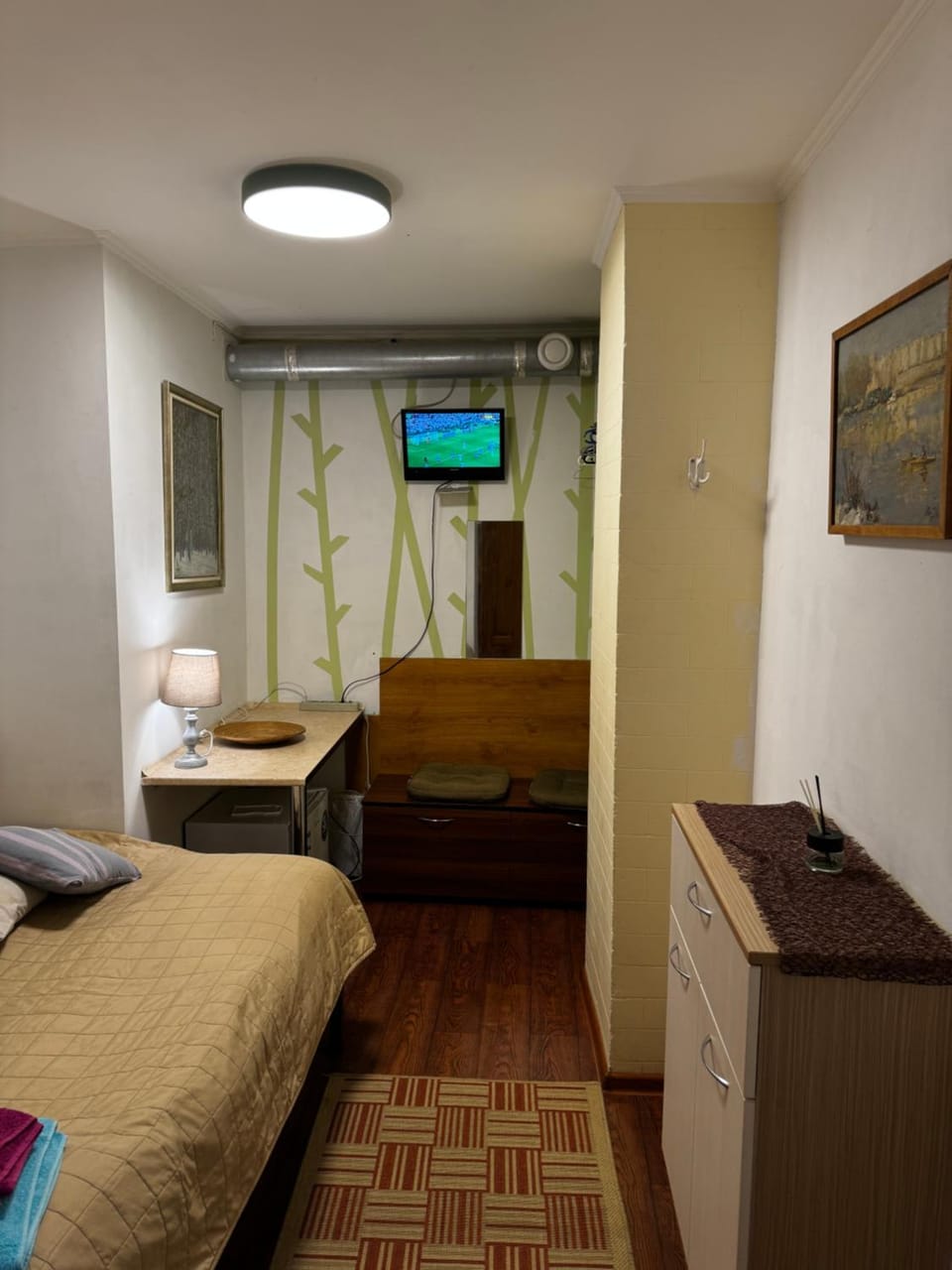 TV and multimedia, Photo of the whole room